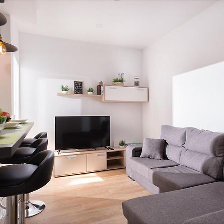 Cozy 3 Bed Apartment In The Heart Of لقنت المظهر الخارجي الصورة