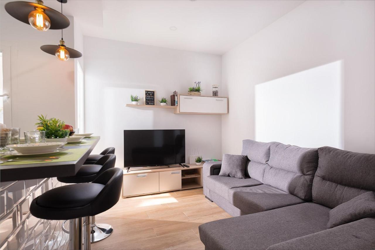 Cozy 3 Bed Apartment In The Heart Of لقنت المظهر الخارجي الصورة